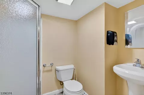 812 E 6th St, Plainfield, NJ 07062 photo 18