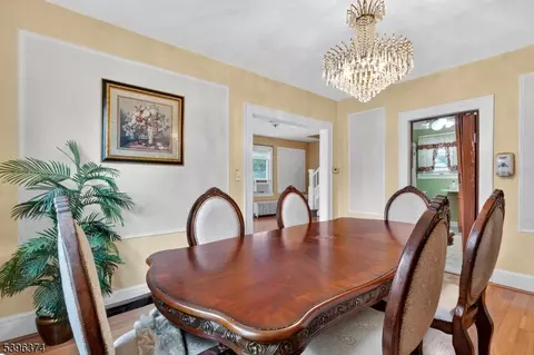 812 E 6th St, Plainfield, NJ 07062 photo 6