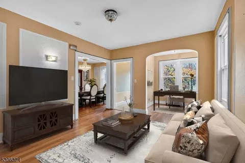 812 E 6th St, Plainfield, NJ 07062 photo 3