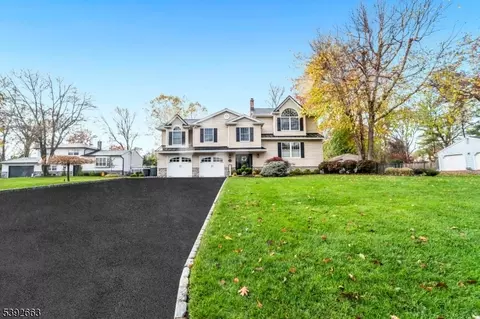 854 Cambridge Rd, River Vale, NJ 07675