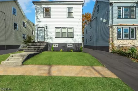 285 Weequahic Ave #2, Newark, NJ 07112