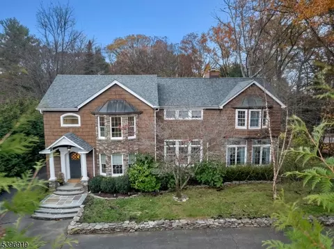 510 Sicomac Ave, Wyckoff, NJ 07481