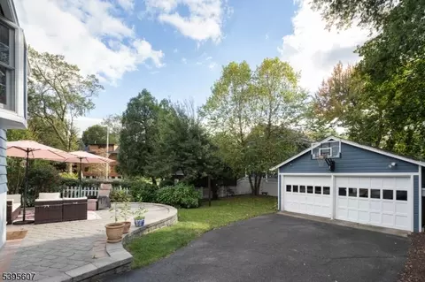 19 Division Ave, Summit, NJ 07901 photo 23