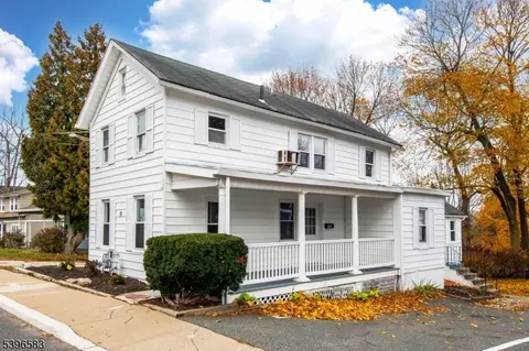 98 Main St, Netcong, NJ 07857