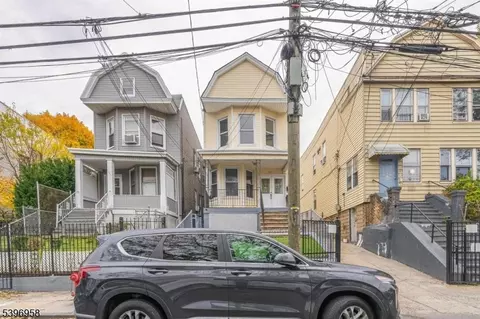 107 Randolph Ave, Jersey City, NJ 07305