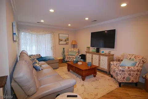 48 Commonwealth Dr Ondo, Basking Ridge, NJ 07920 photo 4