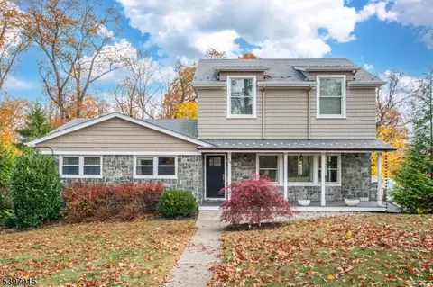 14 Glen View Rd, Towaco, NJ 07082