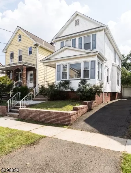 419 Lafayette St, Linden, NJ 07036
