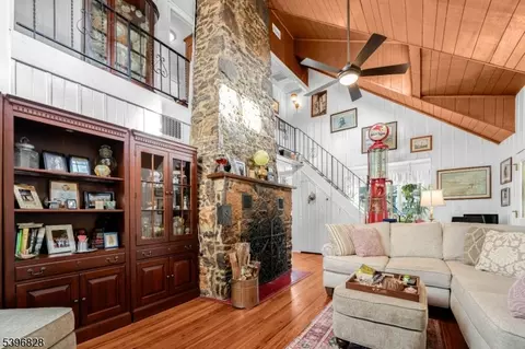 43 Washington Ave, Leonardo, NJ 07737 photo 9