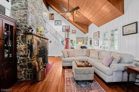43 Washington Ave, Leonardo, NJ 07737 photo 8