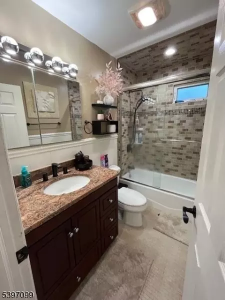 506 Melrose Ave, Middlesex, NJ 08846 photo 20