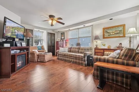 19 Warner Ave, Springfield, NJ 07081 photo 13