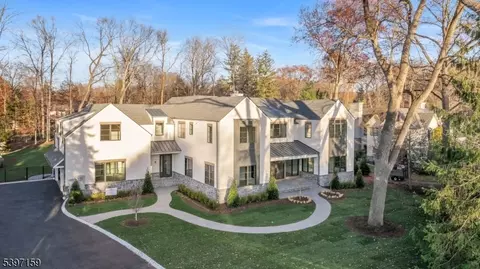 44 Orchard Rd, Demarest, NJ 07627