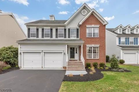 46 Strawberry Hill Rd, Somerville, NJ 08876