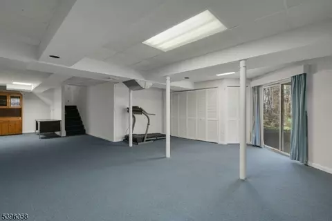 32 Berkeley Sq, Berkeley Heights, NJ 07922 photo 25