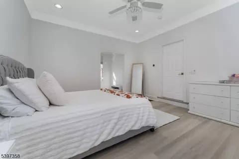 Bedroom - 16 Perry Rd, Annandale, NJ 08801 photo 2 of 7