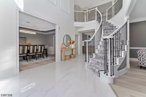 Entry Way - 16 Perry Rd, Annandale, NJ 08801 photo 3 of 3