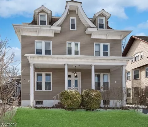 120 Milligan Pl, South Orange, NJ 07079
