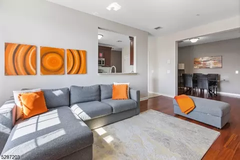 104 Elizabeth Ave, Linden, NJ 07036