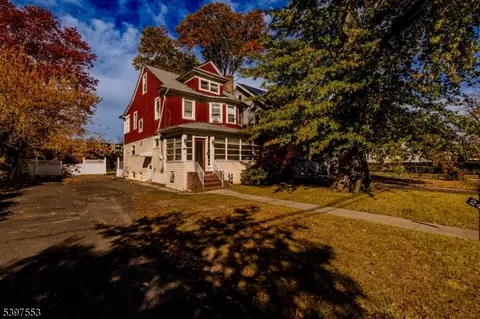 248 W 3rd Ave, Roselle, NJ 07203