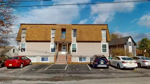 384 Lake Shr S # -B, Montague, NJ 07827