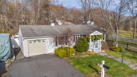 2 Tomahawk Trl, Wantage, NJ 07461 photo 36