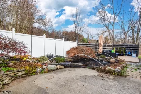 2 Tomahawk Trl, Wantage, NJ 07461 photo 45