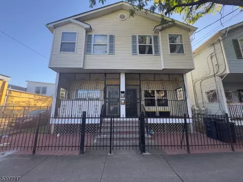 286 Bergen St, Newark, NJ 07103