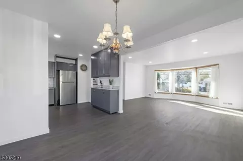 52 Greenbrook Rd, Middlesex, NJ 08846 photo 25