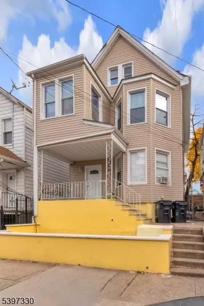 15 Highland Ave, Newark, NJ 07104