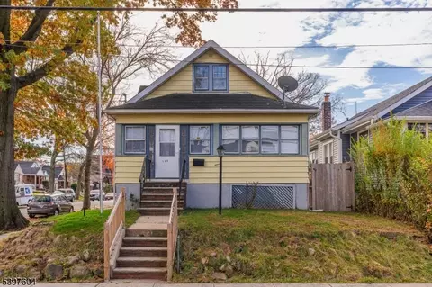 140 W Lincoln Ave, Roselle Park, NJ 07204