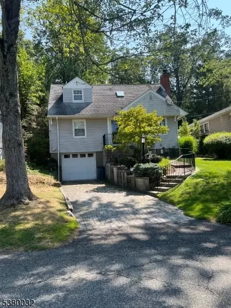 5 Sunset Ter, Wayne, NJ 07470