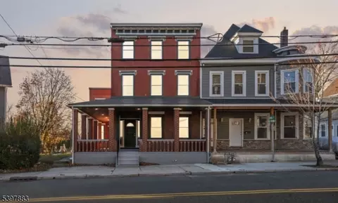 786 S Main St, Phillipsburg, NJ 08865