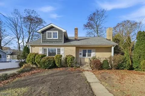 5 Dogwood Rd, Netcong, NJ 07857