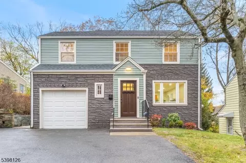 12 Linden Ave, Verona, NJ 07044