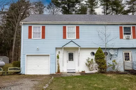 101 Hidden Glen Ln #A, Montague, NJ 07827