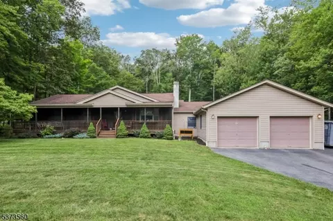 179 Mudtown Rd, Wantage, NJ 07461