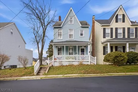 451 Pursel St, Phillipsburg, NJ 08865
