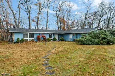 1825 Kennesaw Way, Bridgewater, NJ 08807