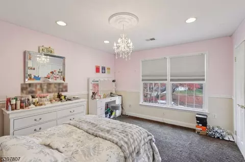 6 Sherry Ct, Wayne, NJ 07470 photo 17