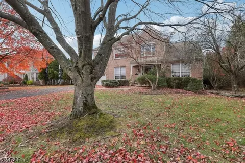 6 Sherry Ct, Wayne, NJ 07470 photo 3