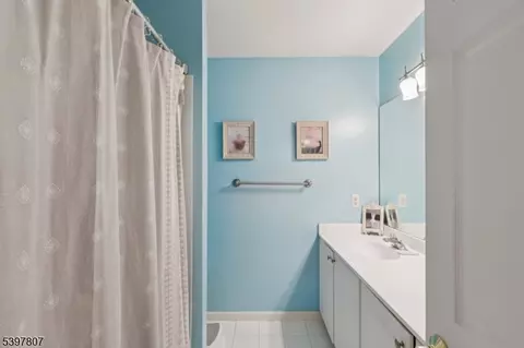 6 Sherry Ct, Wayne, NJ 07470 photo 19