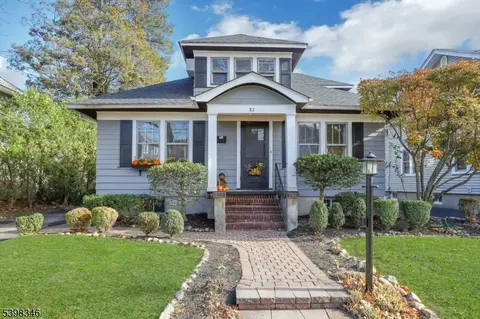 87 Buena Vista Ave, Hawthorne, NJ 07506