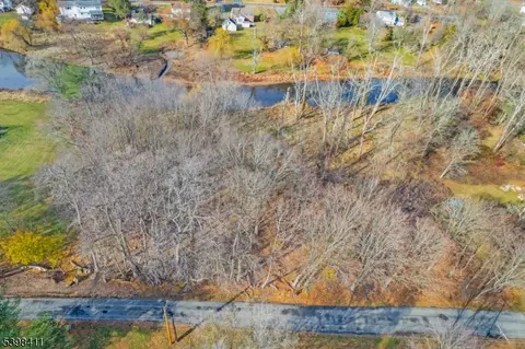 26 Towpath Rd, Denville Twp, NJ 07834