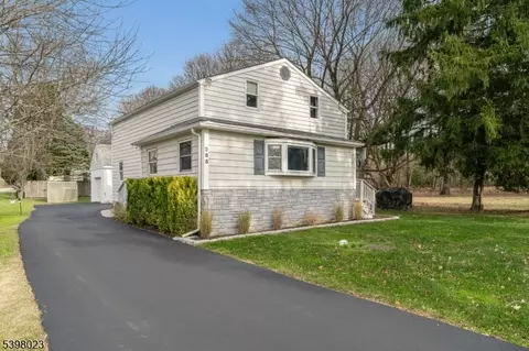 285 County Road 579, Bloomsbury, NJ 08804