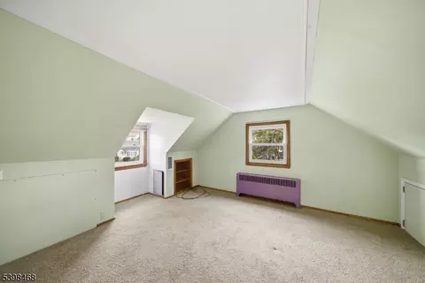 165 Hebberd Ave, Paramus, NJ 07652 photo 10