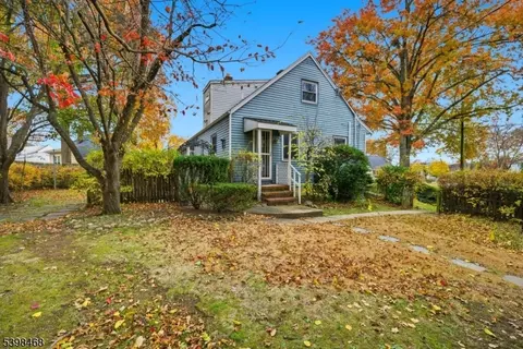 165 Hebberd Ave, Paramus, NJ 07652 photo 7
