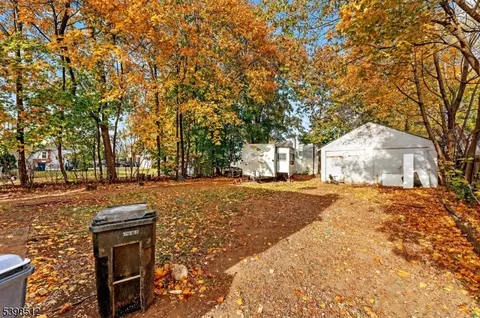 225 Sumner Ave, Plainfield, NJ 07062 photo 3