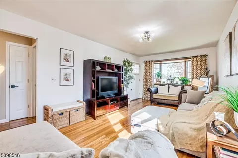 105 Madison Ave, Middlesex, NJ 08846 photo 6