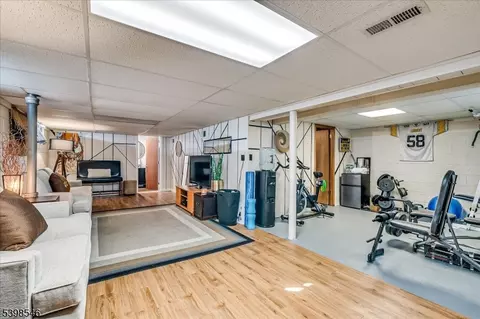 105 Madison Ave, Middlesex, NJ 08846 photo 18
